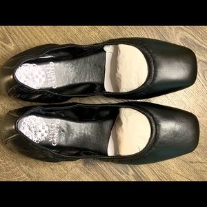 New Vince Camuto suede sandal